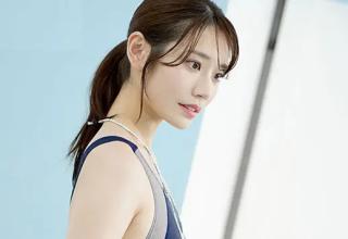 Cô giáo xinh đẹp mê bú cu học trò